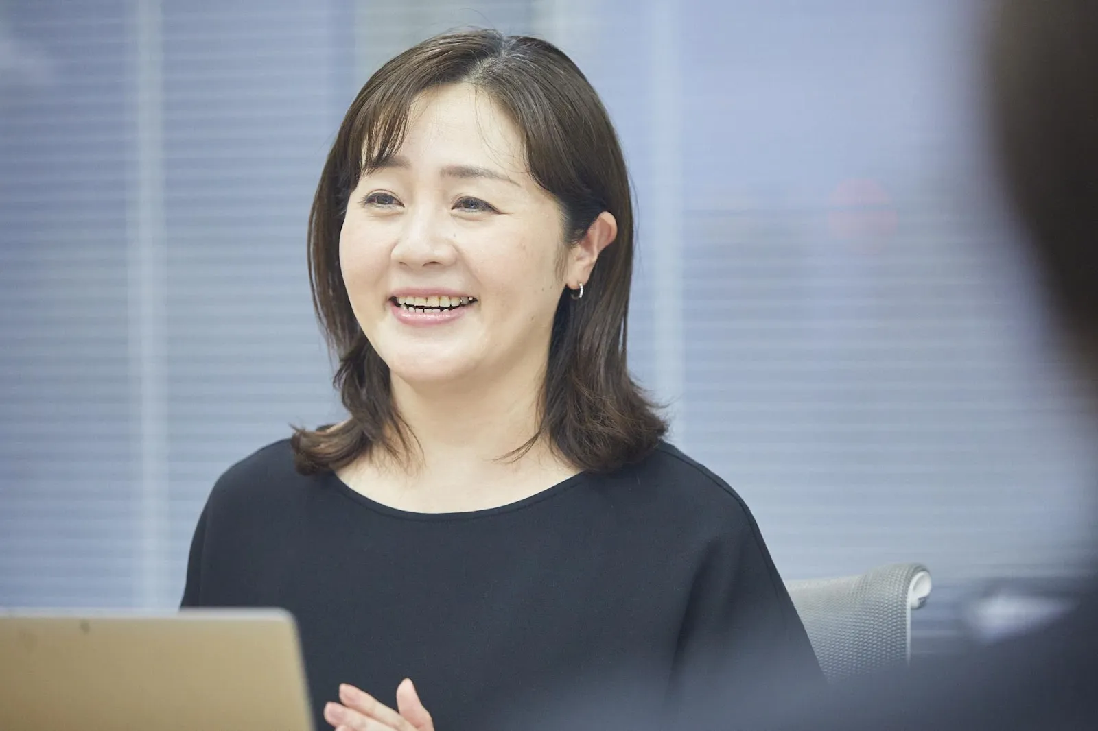mentoのエグゼクティブコーチングの導入を決めた株式会社電通コーポレートワンの人事オフィス 松澤美穂さん