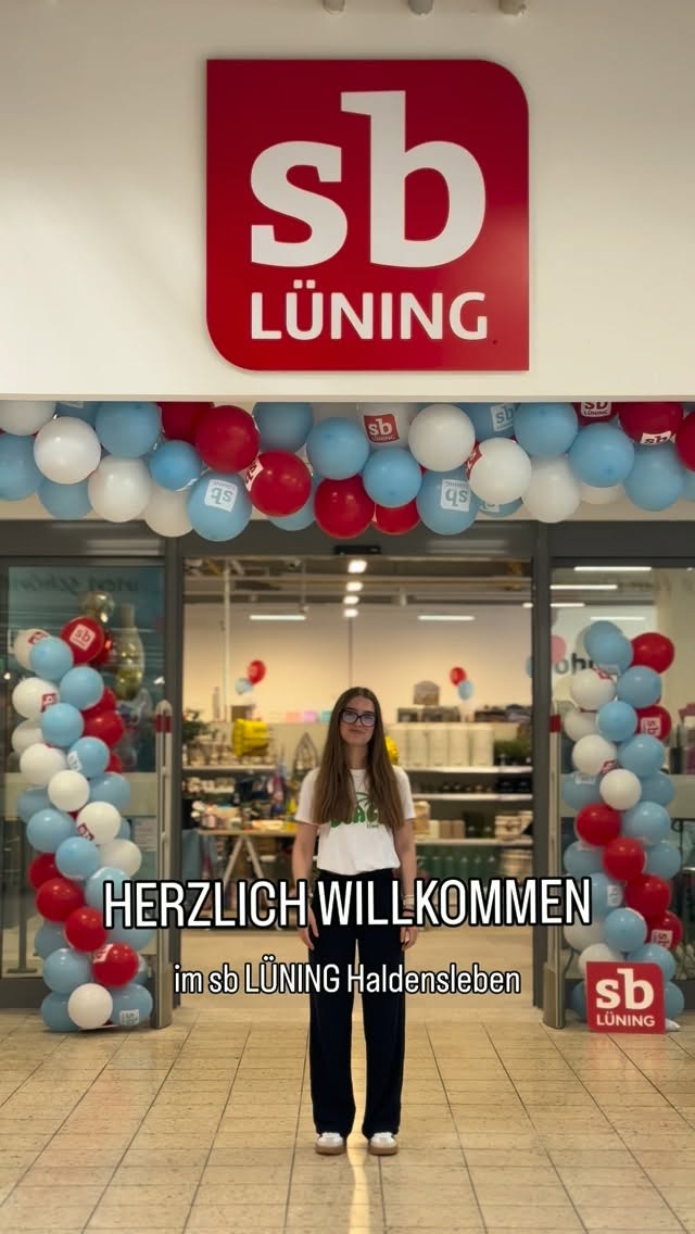17899987815538316