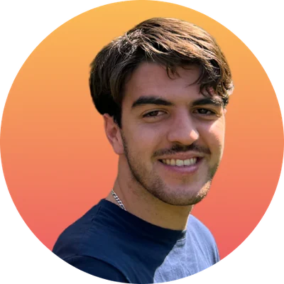 Armand, co-fondateur de Wipix, animateur d'anniversaires pour enfants à Paris et en Île-de-France