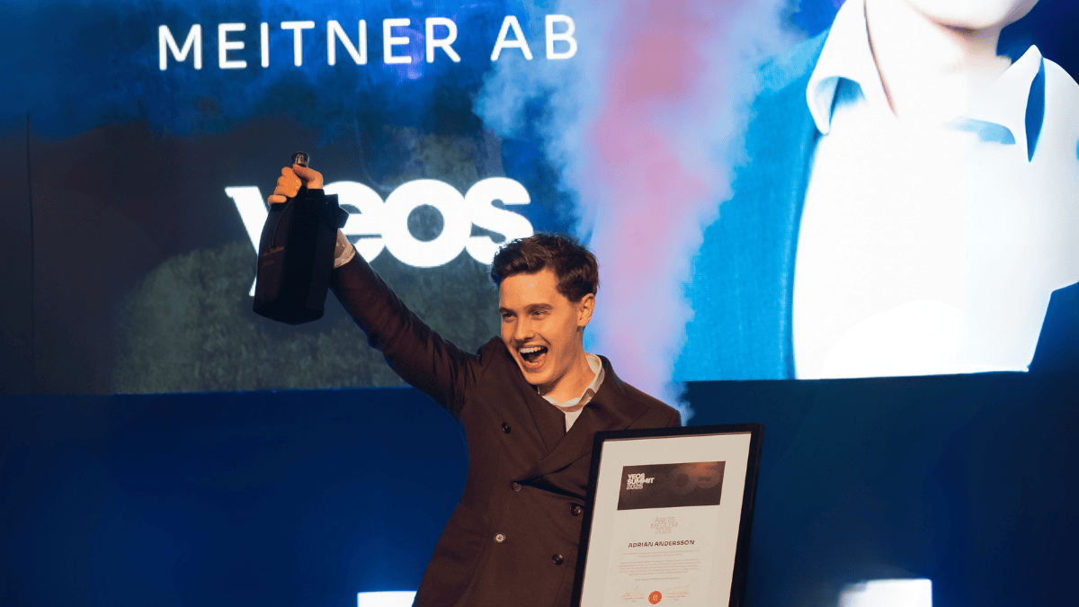 Adrian Andersson är Årets YEoS-medlem 2025