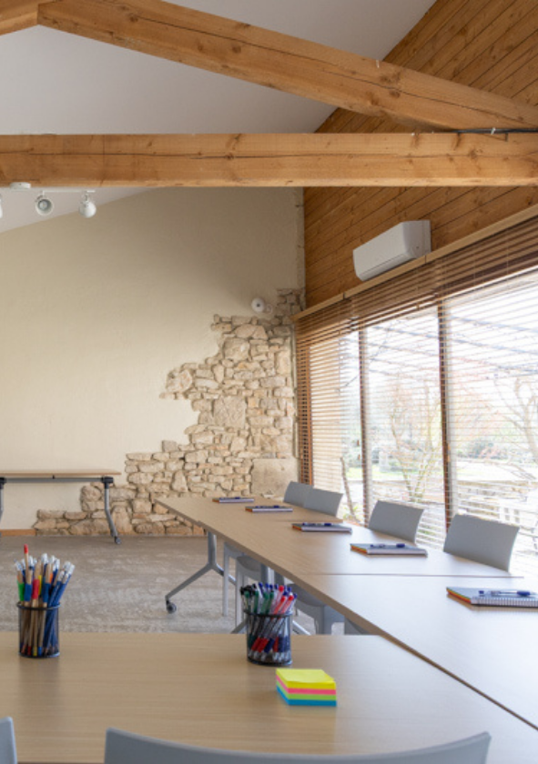 An original seminar in an atypical setting, perfect for stimulating creativity and strengthening team cohesion.