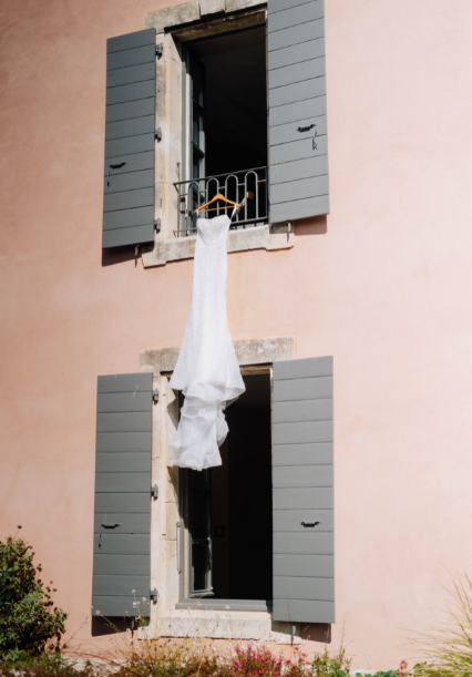 Mariage dans un mas en Provence, cadre champêtre et chic dans la Drôme