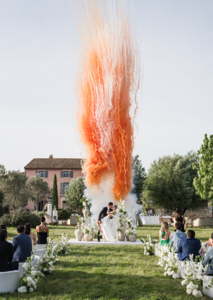Farmhouse rental in Provence for an elegant country wedding