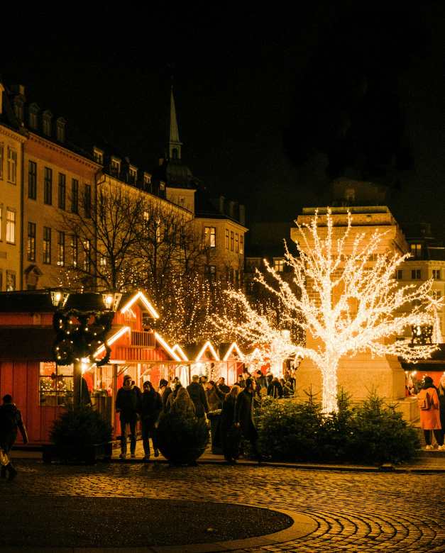 Voyage à Budapest, Vienne et Prague pour découvrir les marchés de Noel. Voyage à gagner dans le cadre de la Loto-Voyages de La Maison Victor-Gadbois