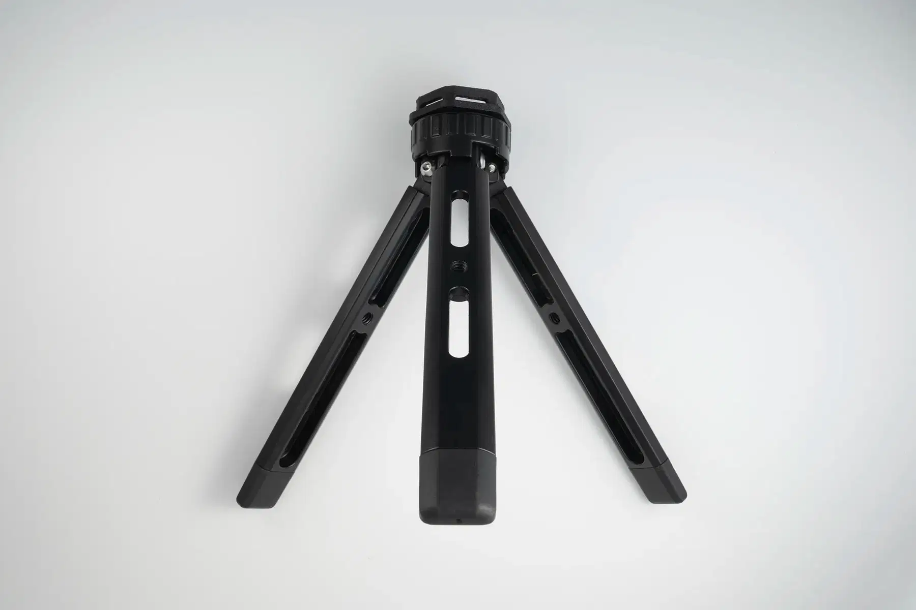 Tripod Portable Misting Fan & Accesories | ZEFRA