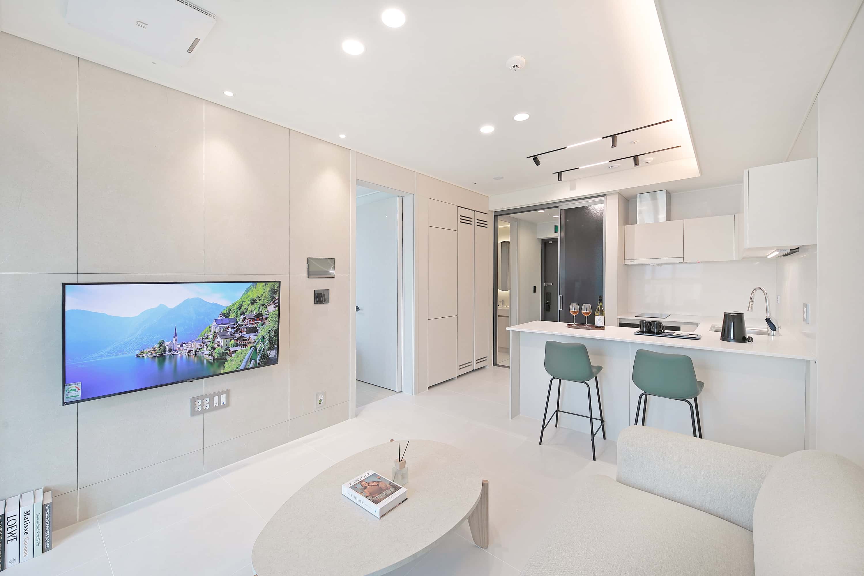 SOTA Suite Busan Seomyeon property photo 2