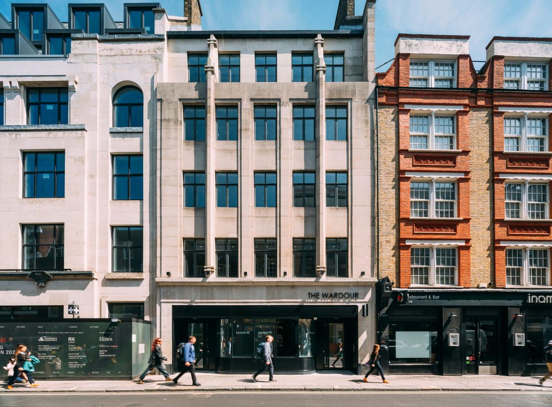 Private Office To Rent, London, W1F – photo 4