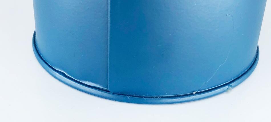 Slightly inconsistent shaping of a candle holder within KeyShot.