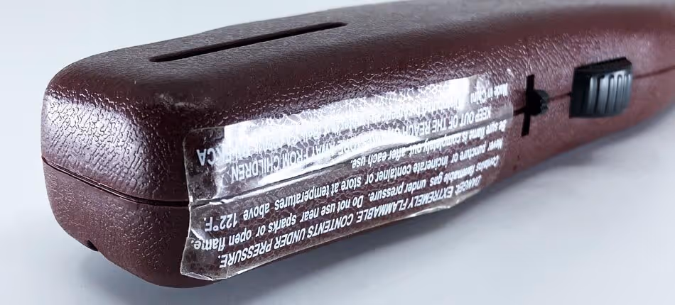 Stickers and labels on new product rending in KeyShot give images greater realism.