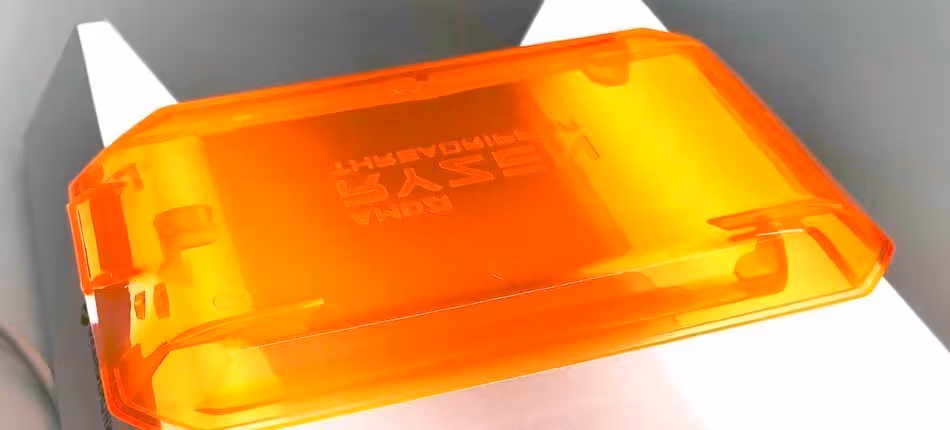 Transmission color illustrated within KeyShot where light moves through the material.