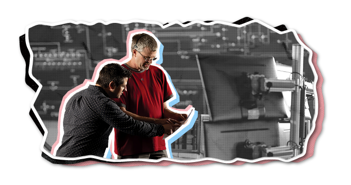 Energy marketer and power system operator in control center