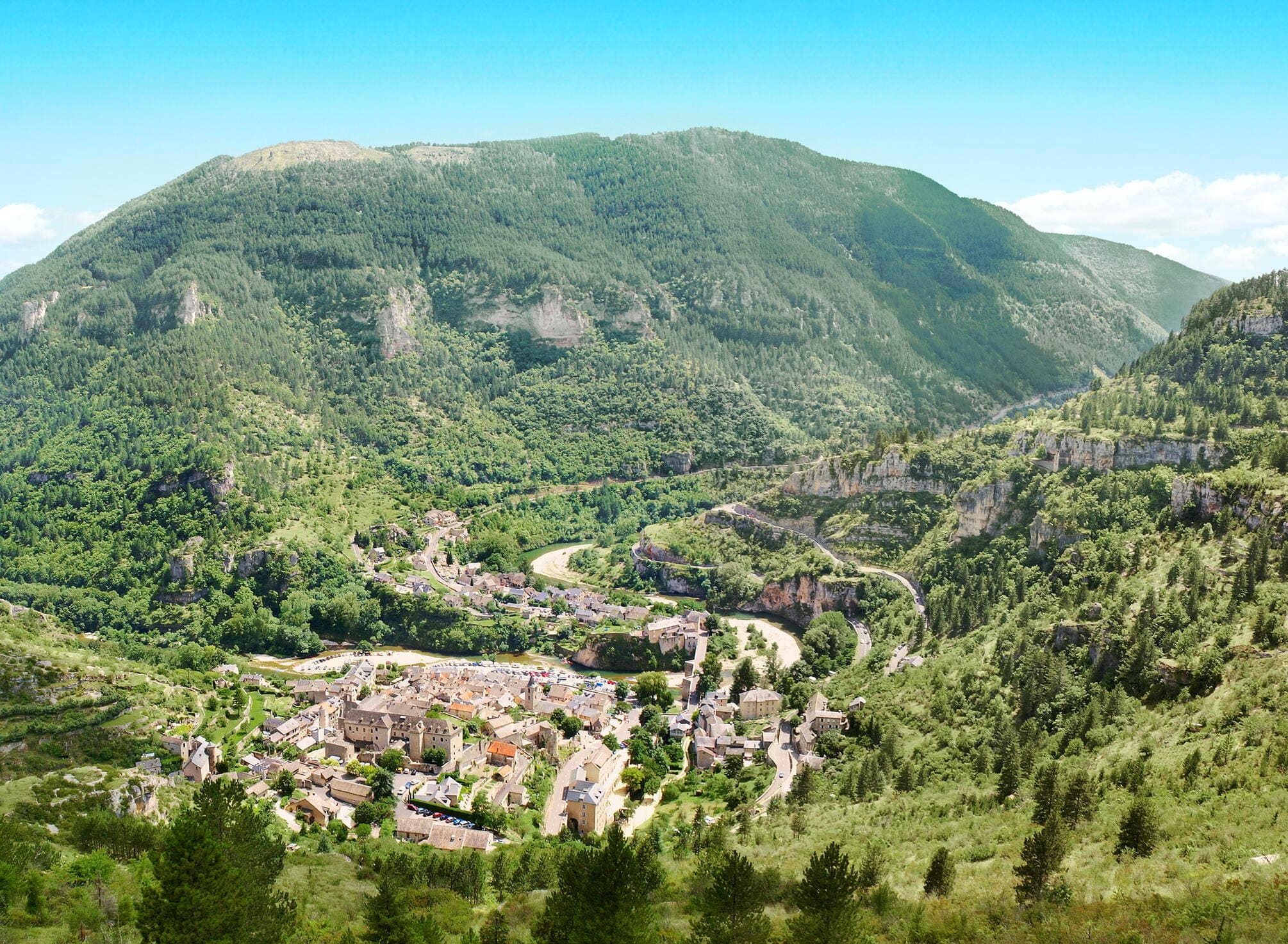 Village médiéval de Sainte-Énimie dans les gorges du Tarn - Chemin de Saint-Guilhem