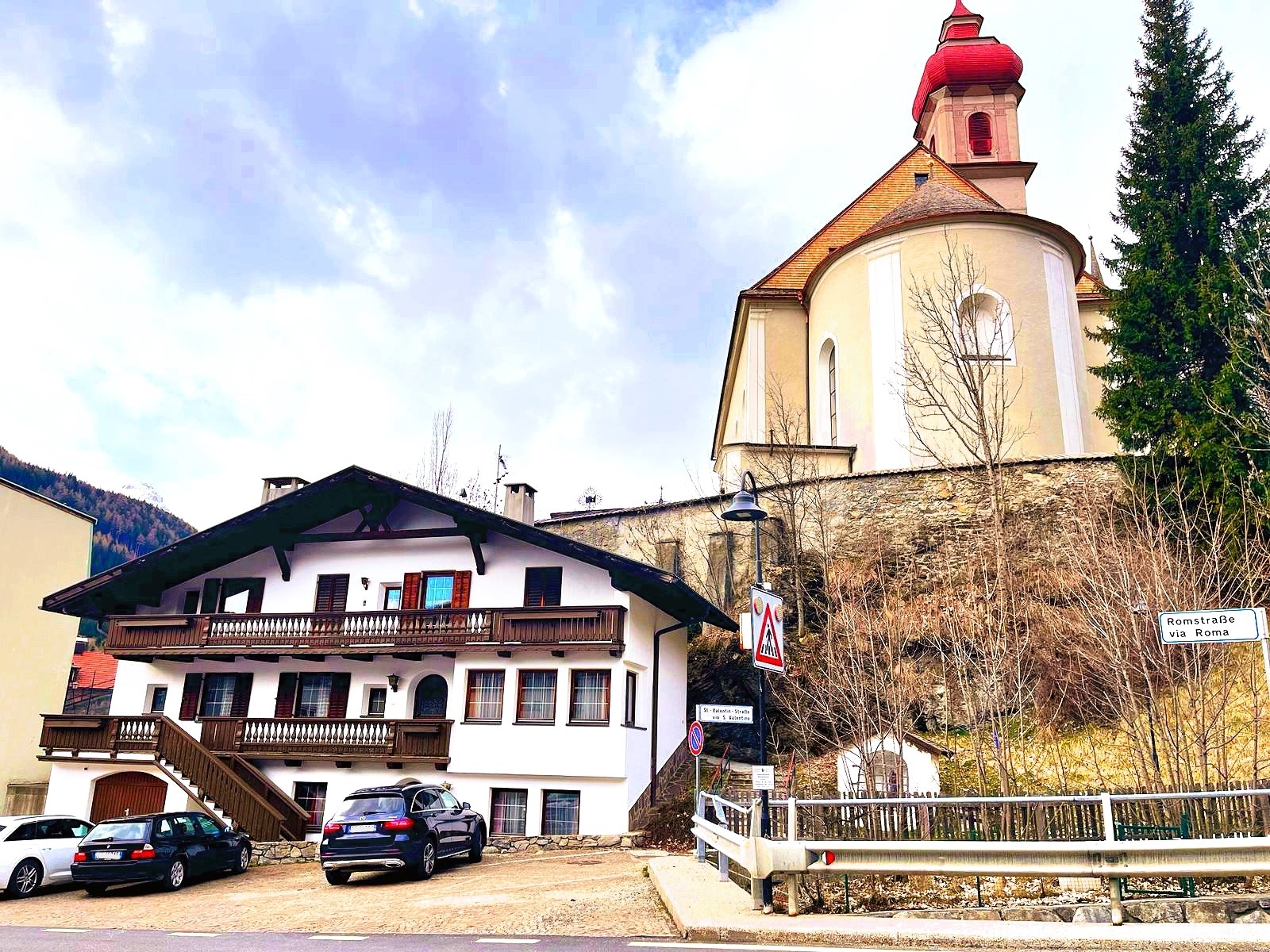 Gasthaus im Dorfzentrum von Gossensass mit viel Potential