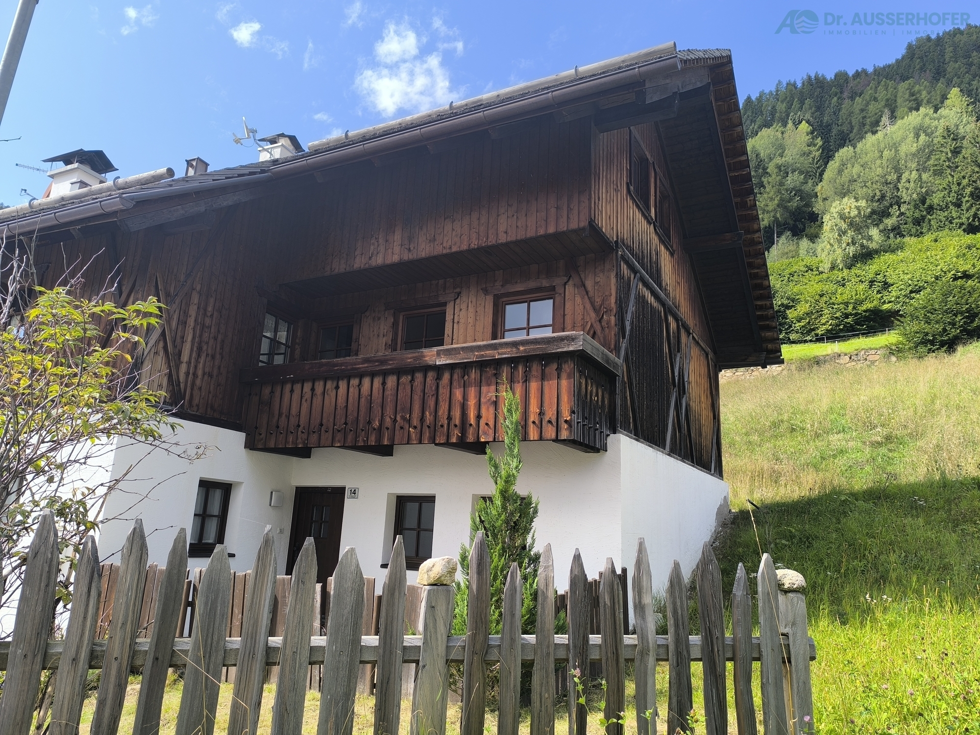 Wohnung auf drei Stockwerken in ruhiger Lage in Oberwielenbach