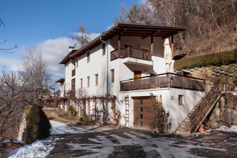 Exklusives Wohnerlebnis oberhalb Brixen: Luxuriöse Villa in St. Andrä