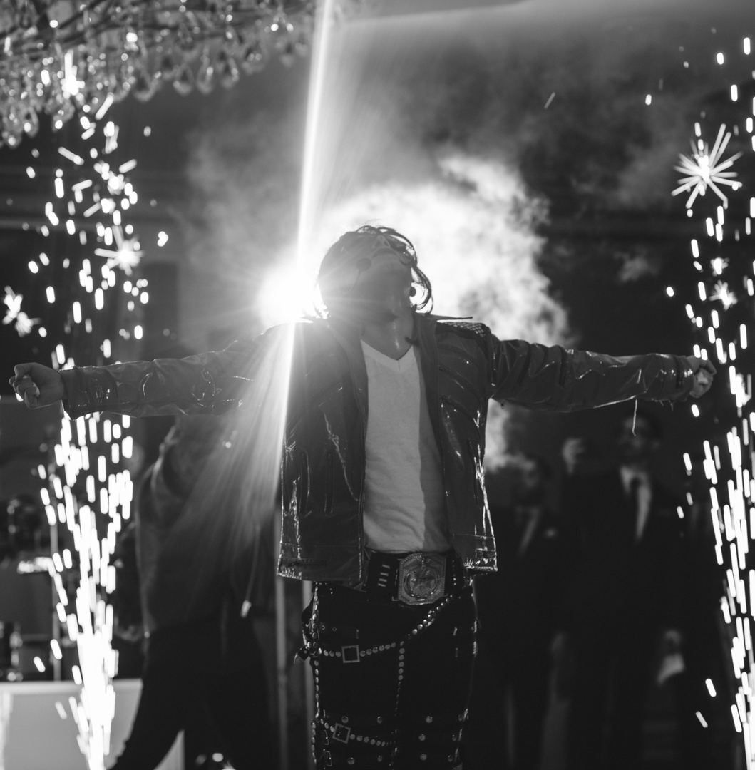 Maxx Vega MJ impersonator wedding sparklers black and white