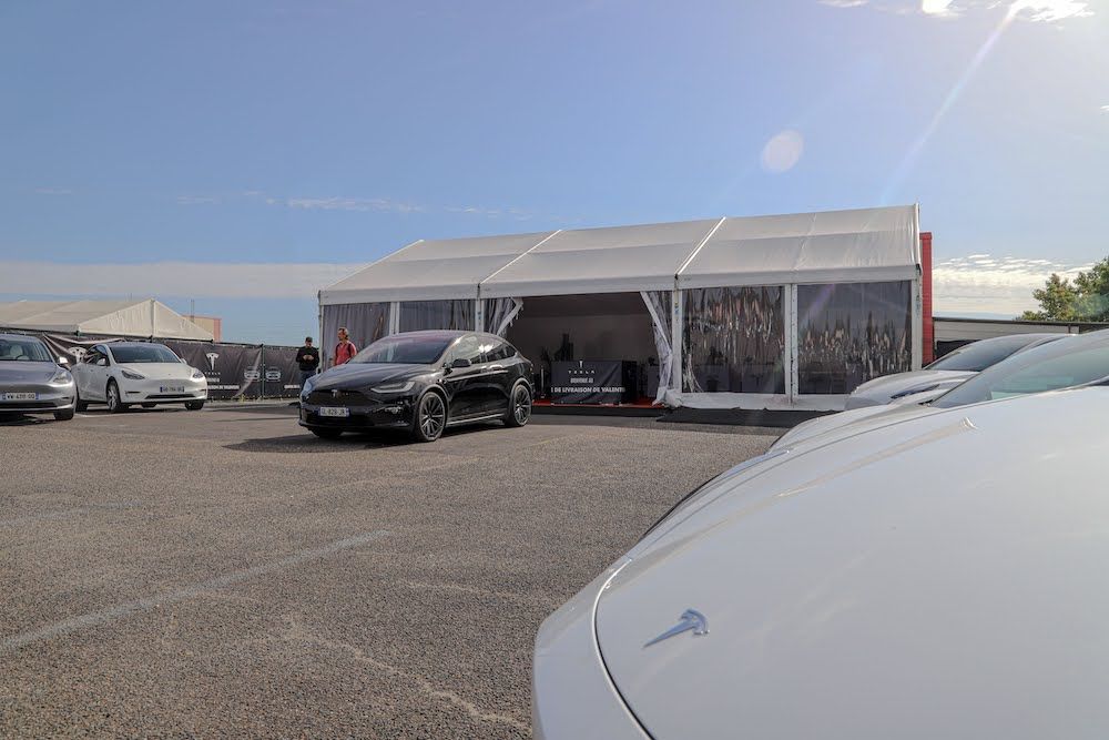 Showroom éphémère concession automobile