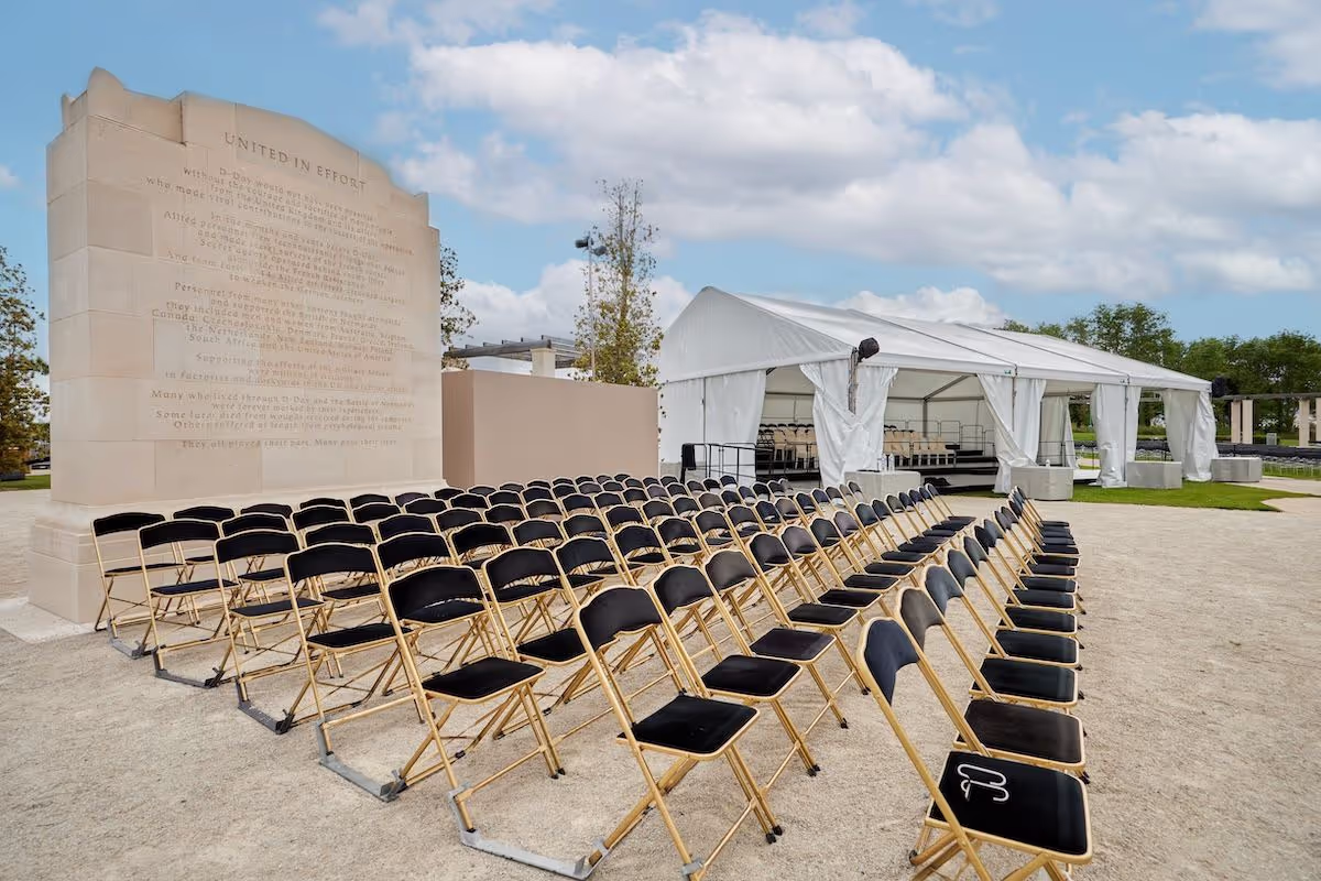 Location chaises et tribune professionnelle
