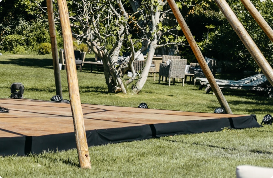 Naked Tipi - Fixation