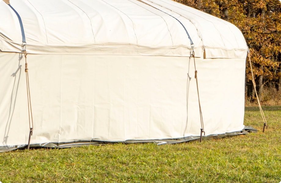 Yourte de Réception - Fixation