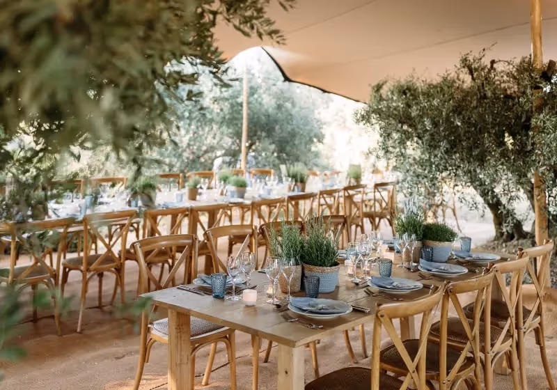 Furniture rental : Bohemian Furniture