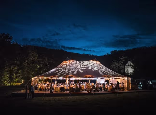 How to choose the right lighting for an event