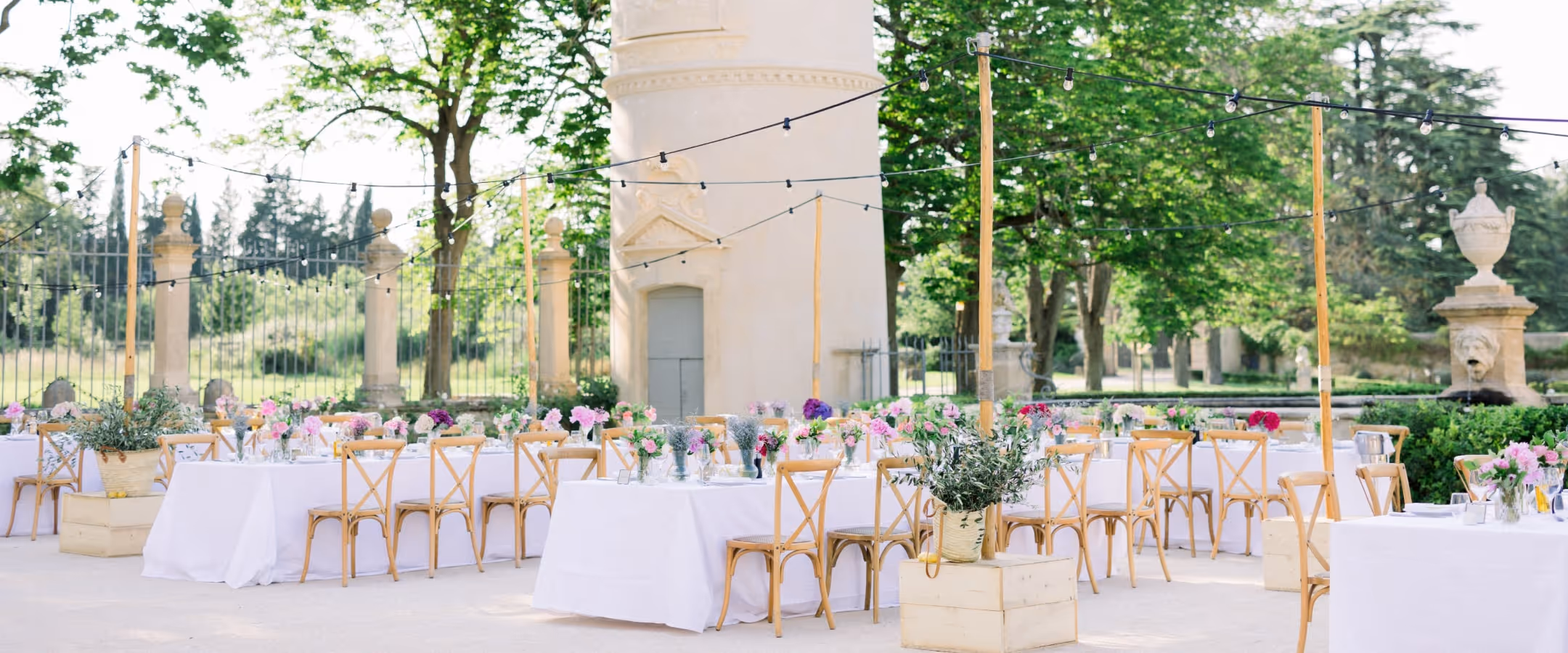 Équipements techniques pour un mariage en extérieur réussi