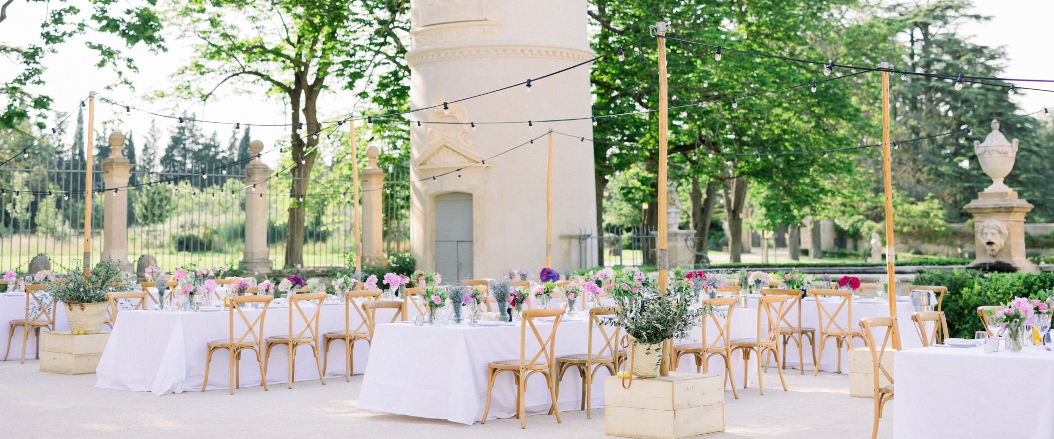 Équipements techniques pour un mariage en extérieur réussi