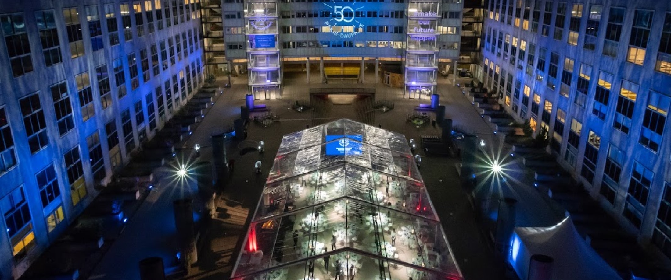 Professional event lighting for premium receptions