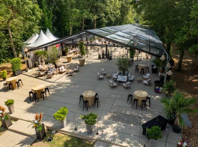 Planning a professional event : timing, key deadlines and logistics checklist