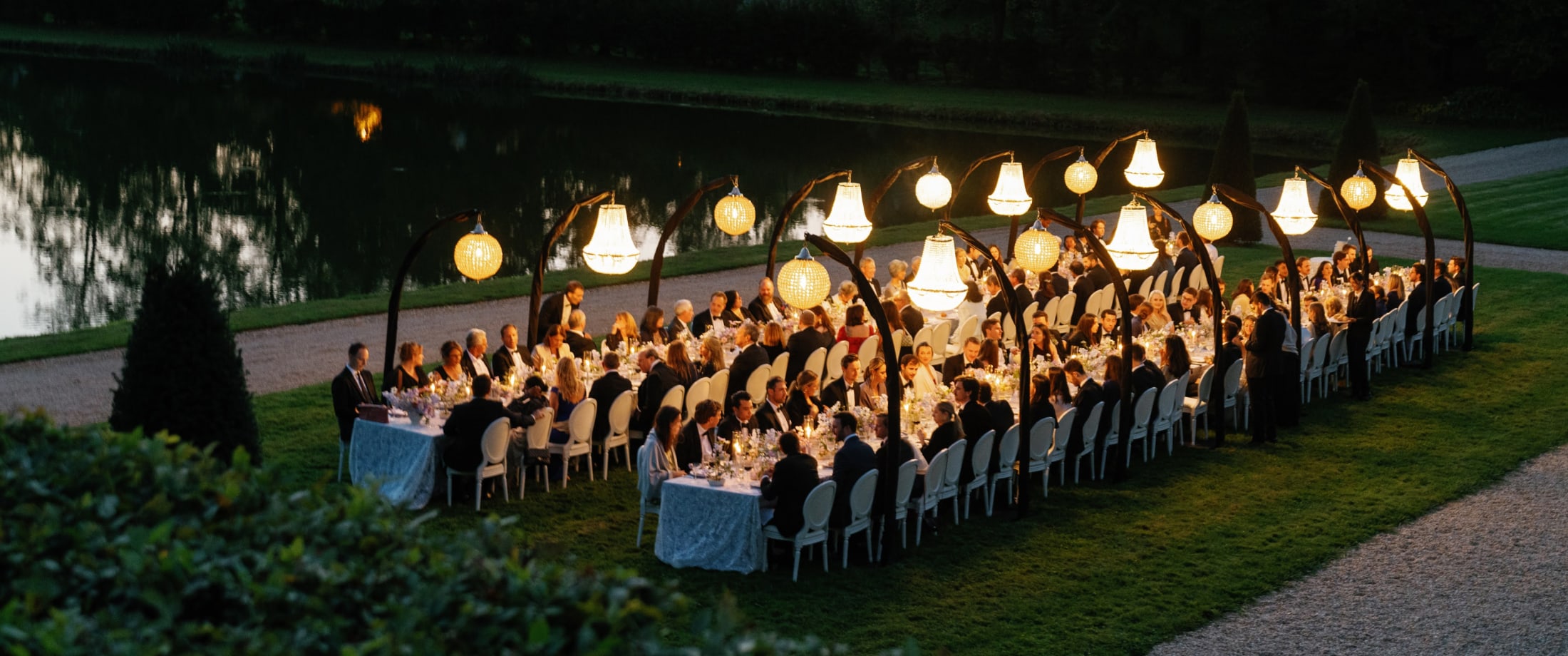 Chandelier rental specialist everywhere in France