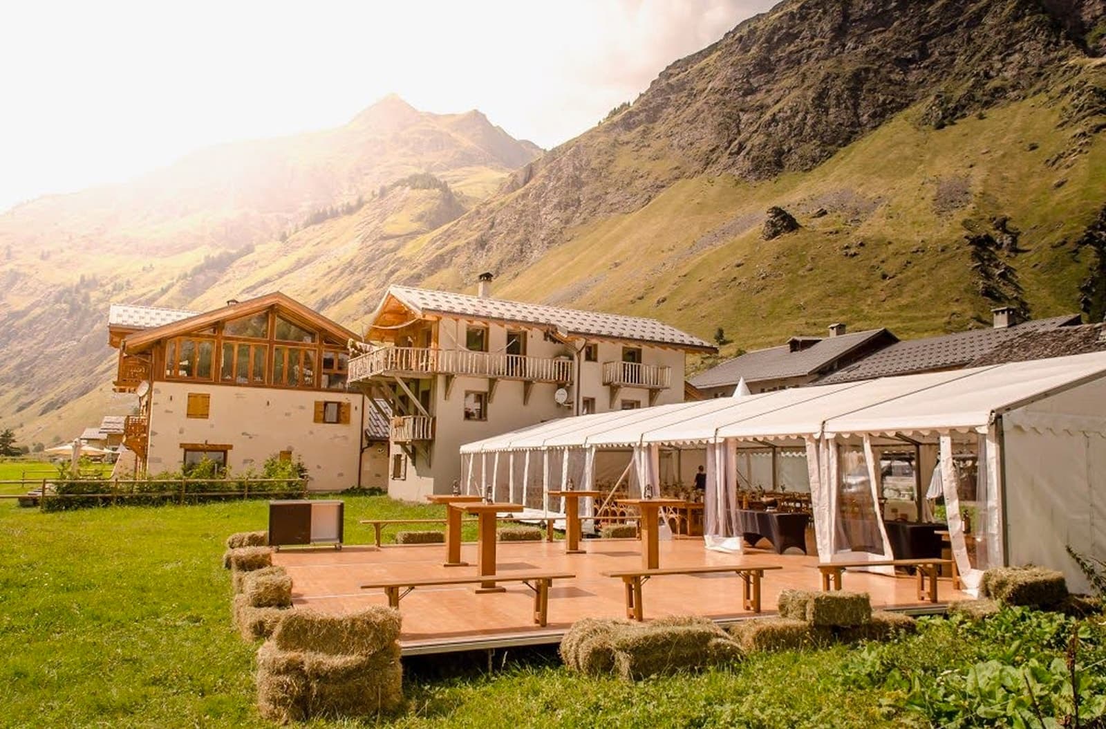 Location de tentes, barnums et chapiteaux à Megève