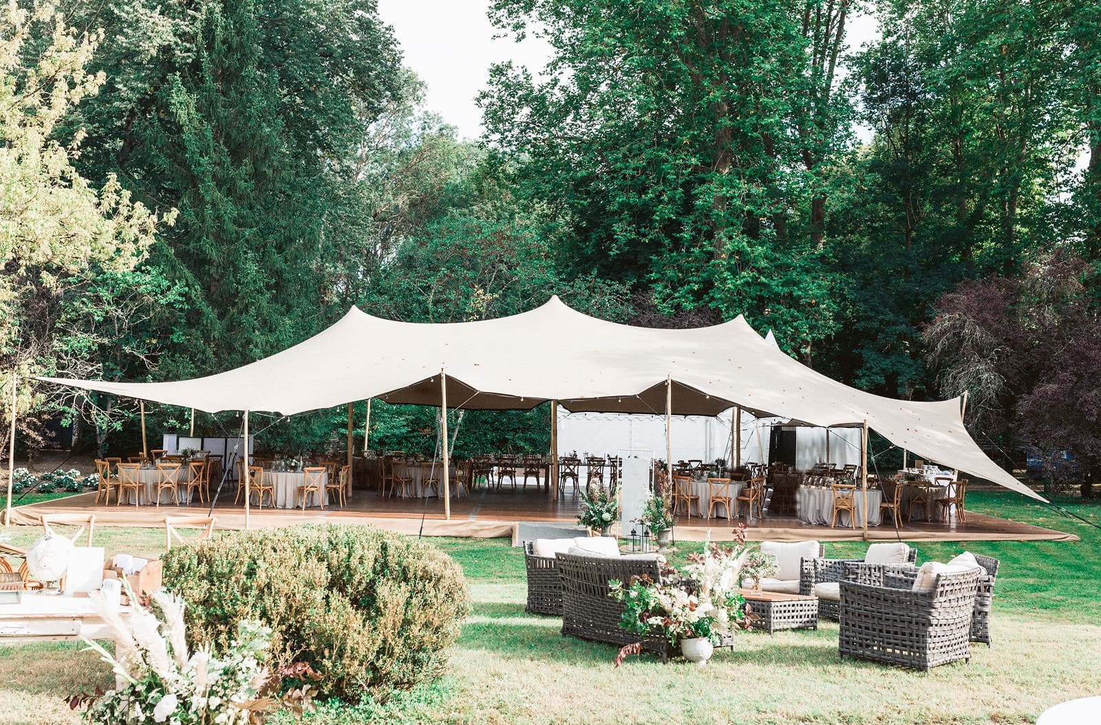 Location de tentes, barnums et chapiteaux à Tours