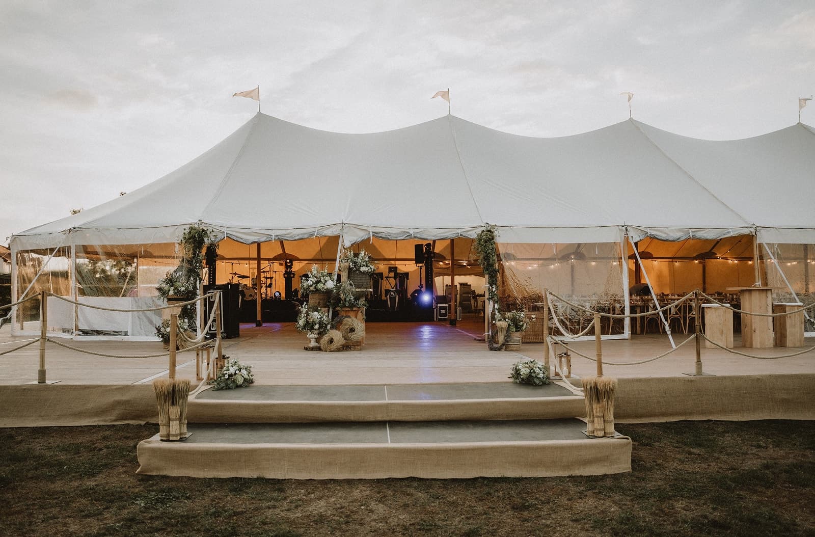 Location de tentes, barnums et chapiteaux à Reims