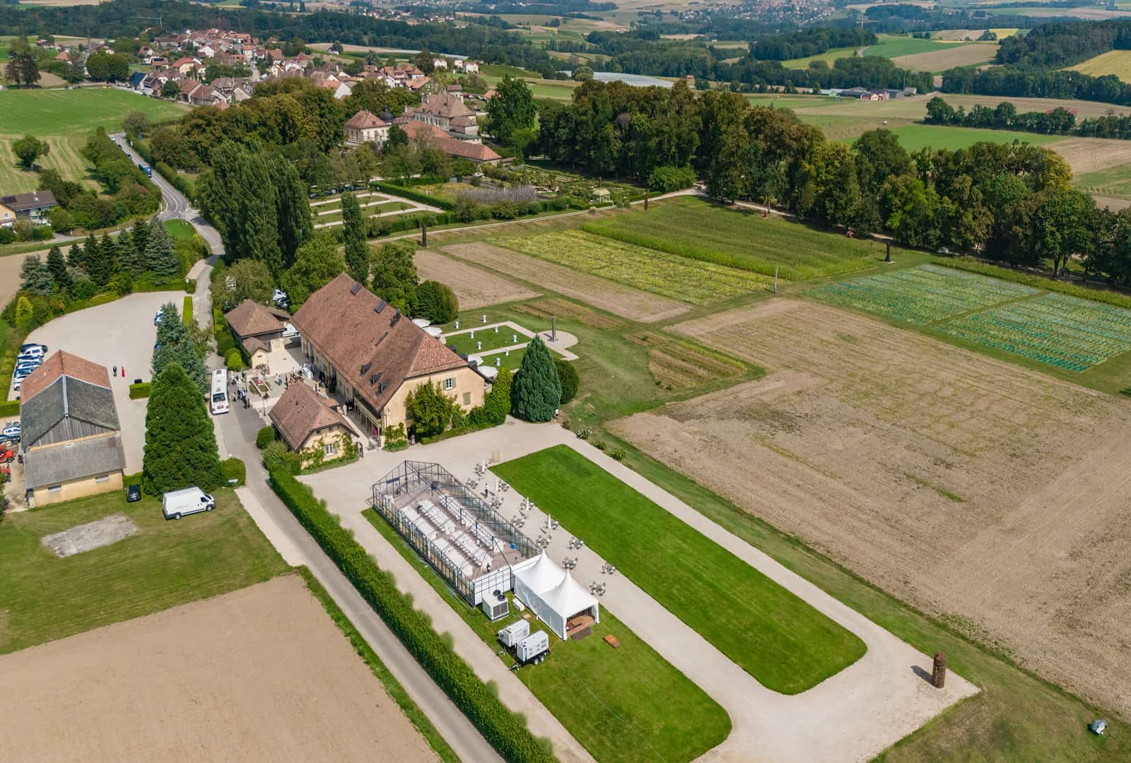 Location de tentes, barnums et chapiteaux dans le canton de Vaud