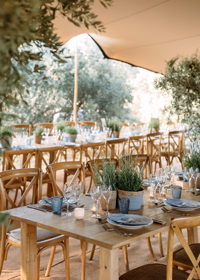 Furniture rental : Bohemian Furniture