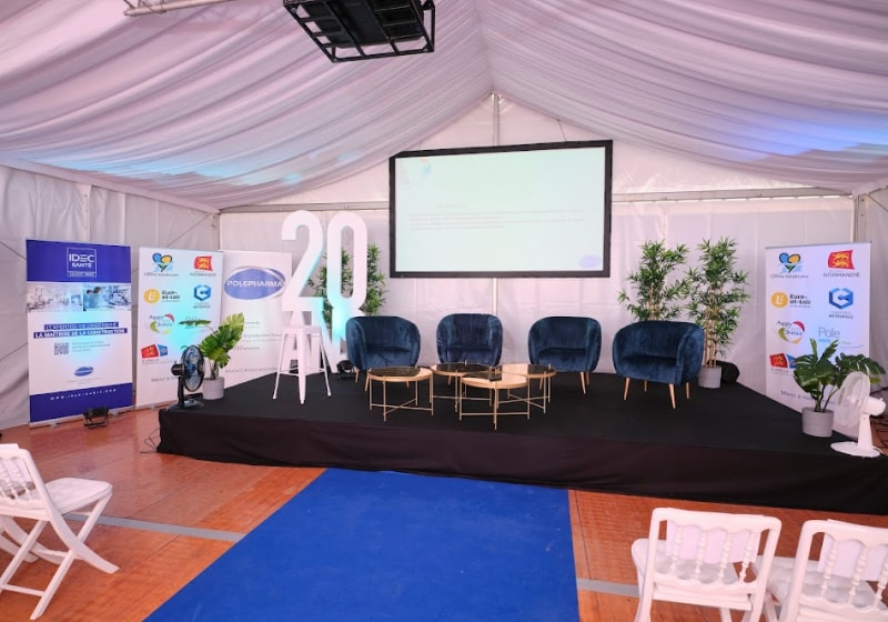 Screen and Video Projector Rental for Your Events