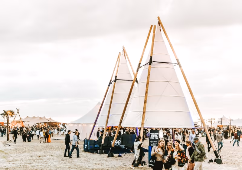 Giant teepee rental specialist throughout France