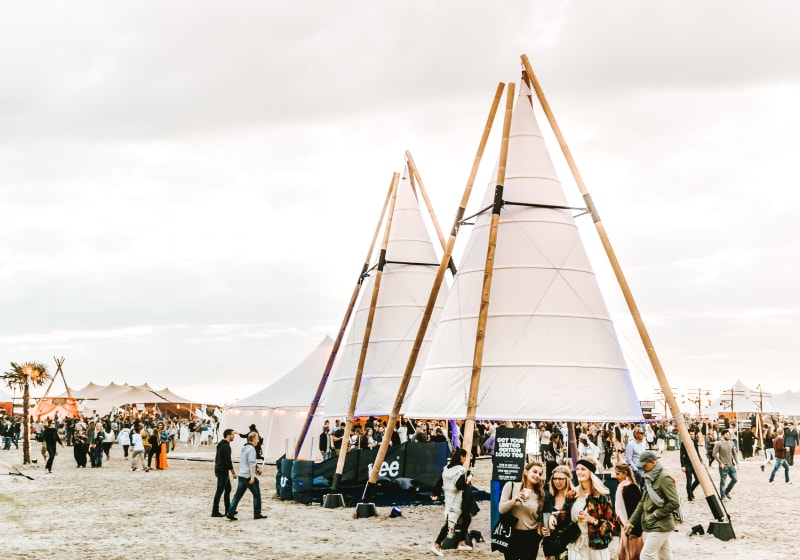 Giant teepee rental specialist throughout France