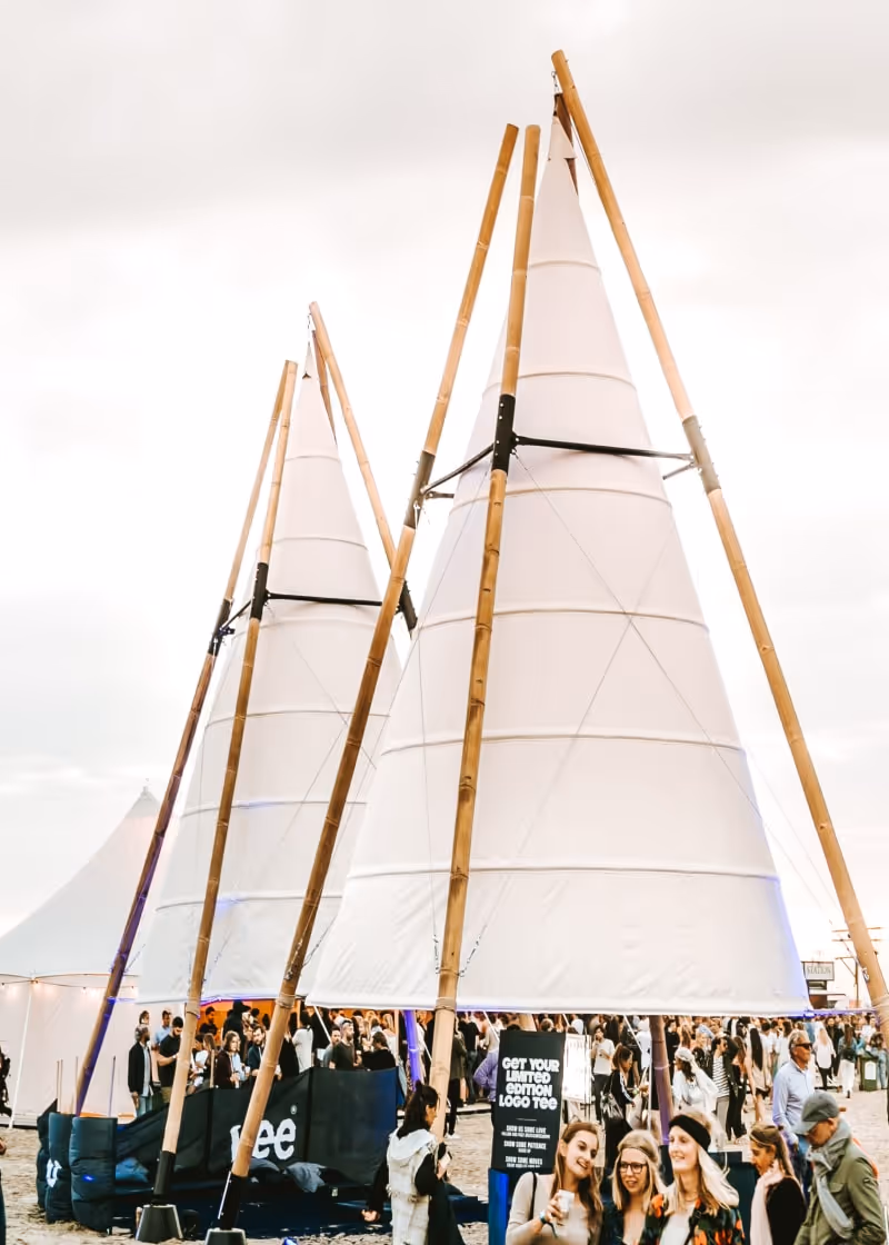 Giant Tipi