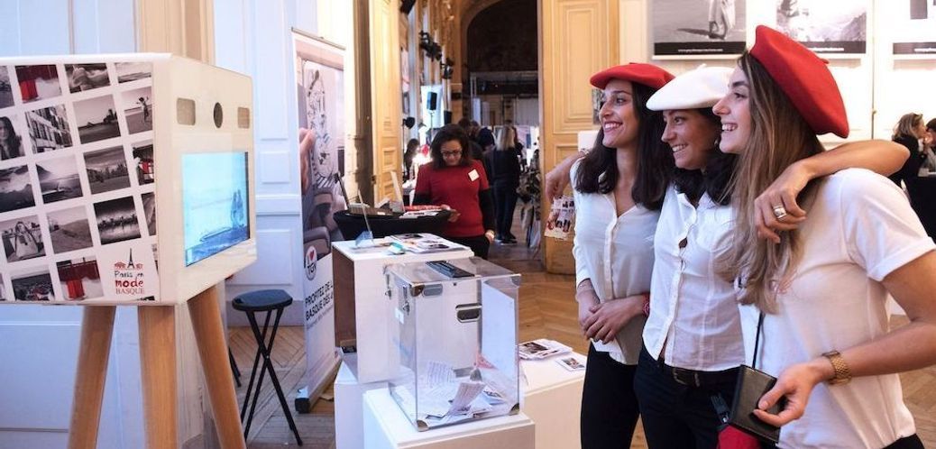 Location photobooth Atawa