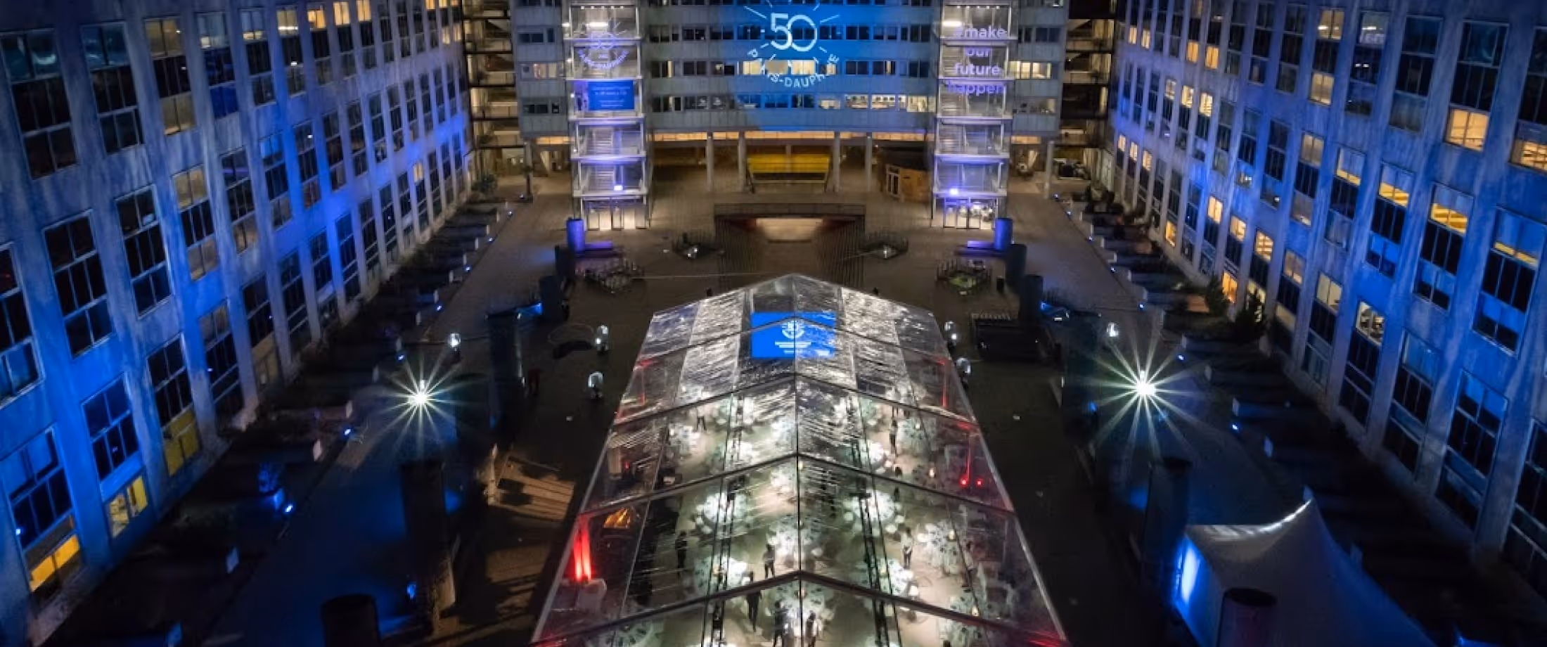 Professional event lighting for premium receptions