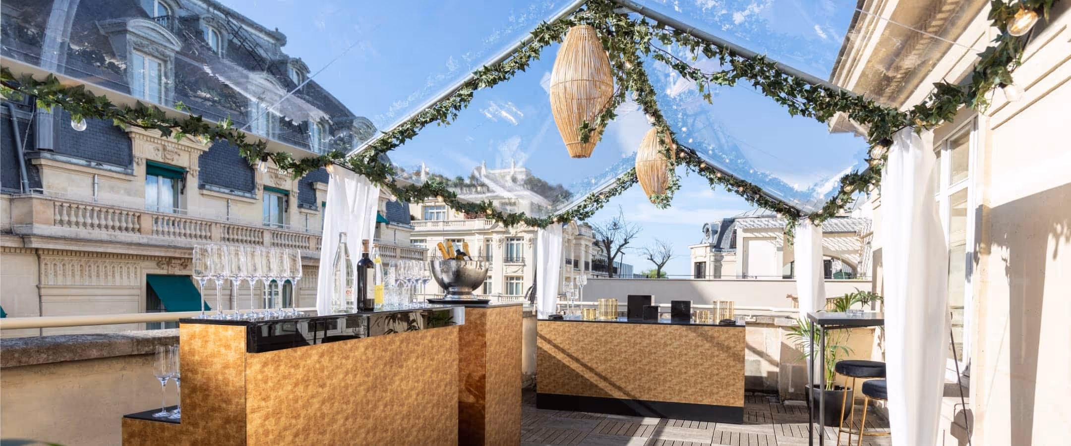 Corporate Cocktail Party: 4 Steps to Organize It | Atawa