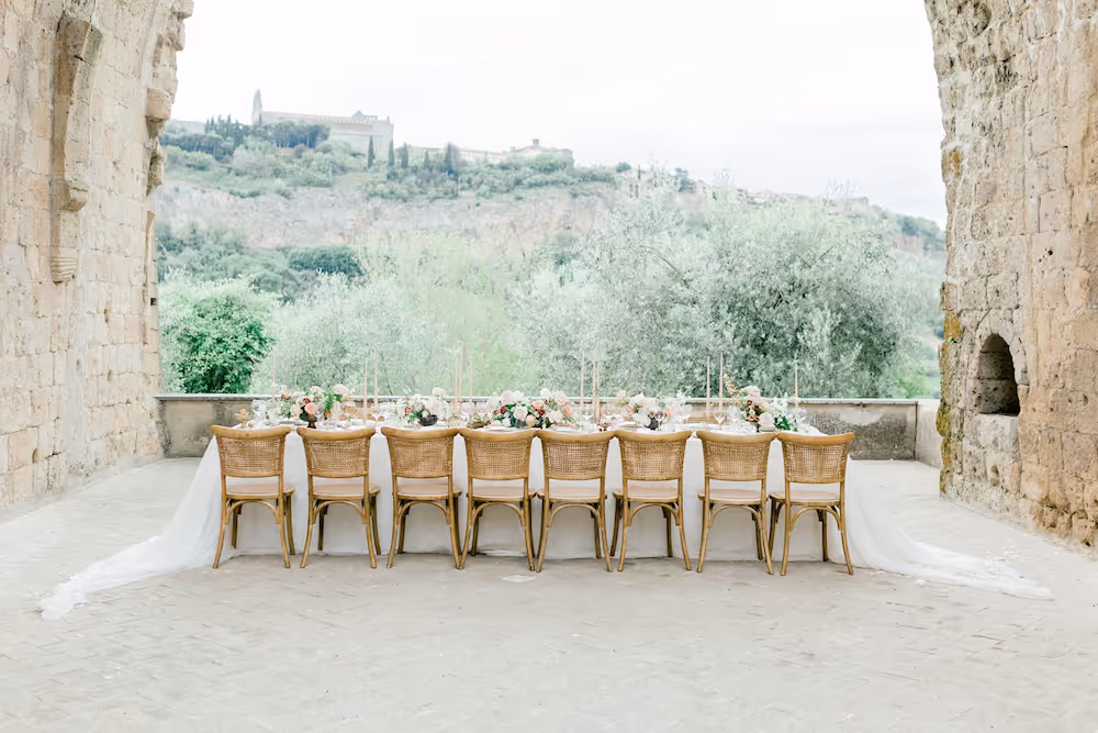 Optimize event planning through furniture rental