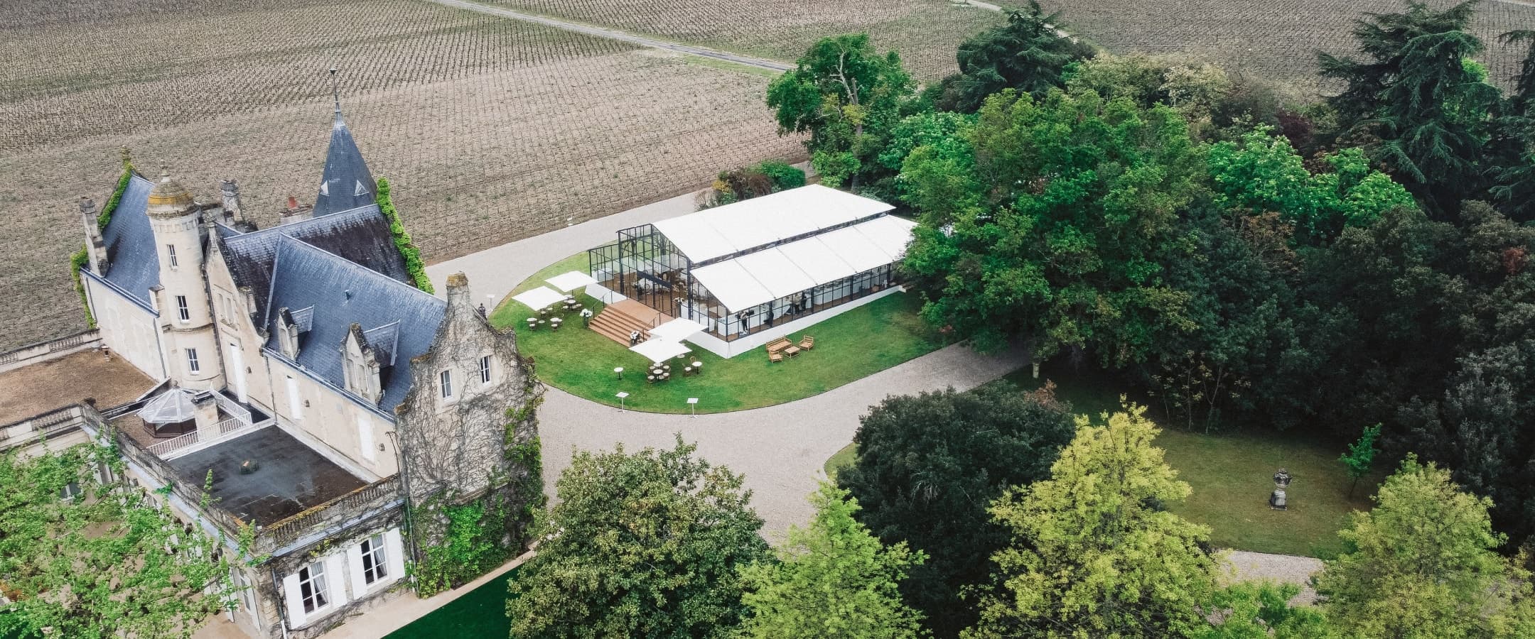 Installation of a majestic orangery at Château Lascombes