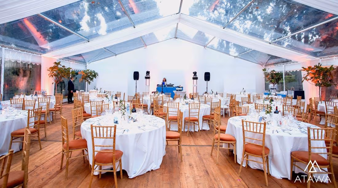 Wedding in September under a tent