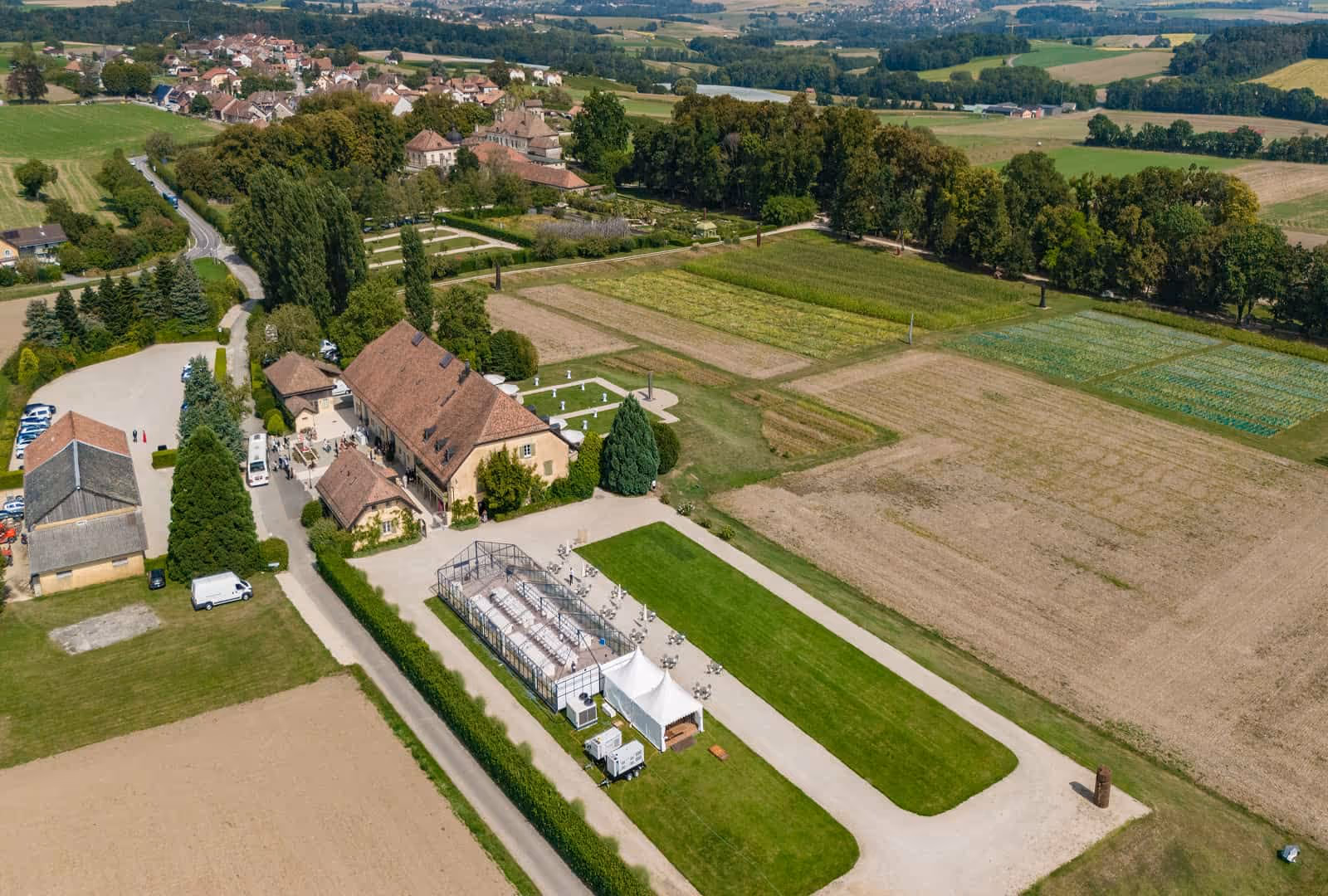 Tent, Marquee, and Event Structure Rental in Canton of Vaud