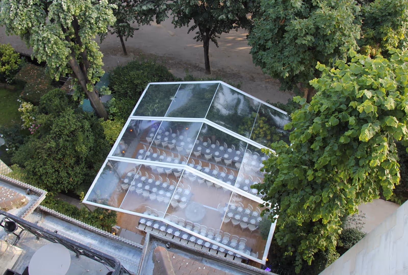 Tent, marquee and event structure rental in Paris