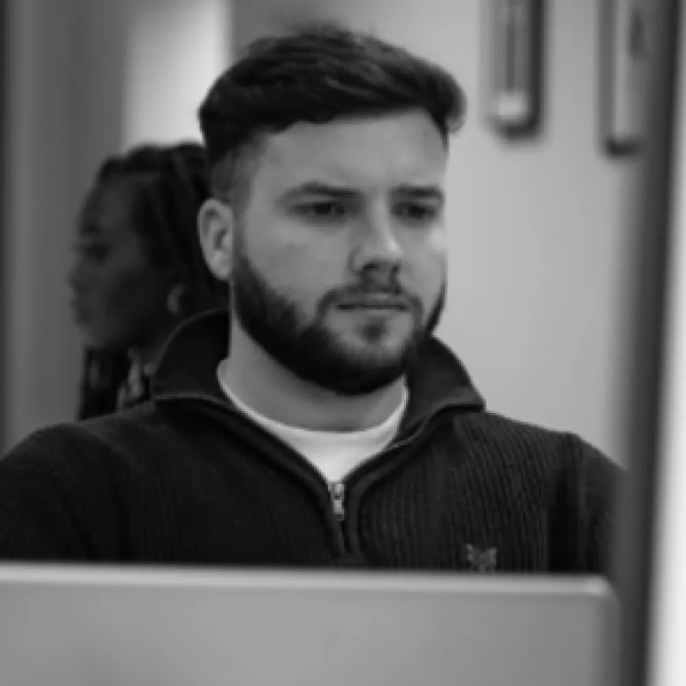 Fraser Kerns SEO Manager