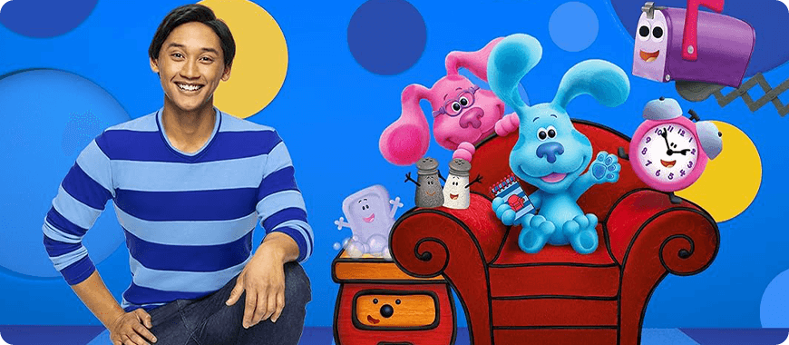 Blue’s Clues & You! host with Blue the dog — interactive, question-based learning to help kids speak and think in English naturally.